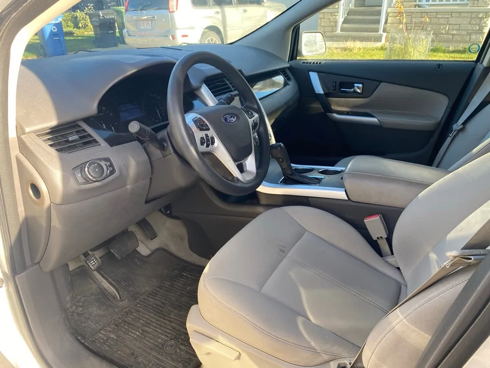 Ford Edge 2011 photo 5