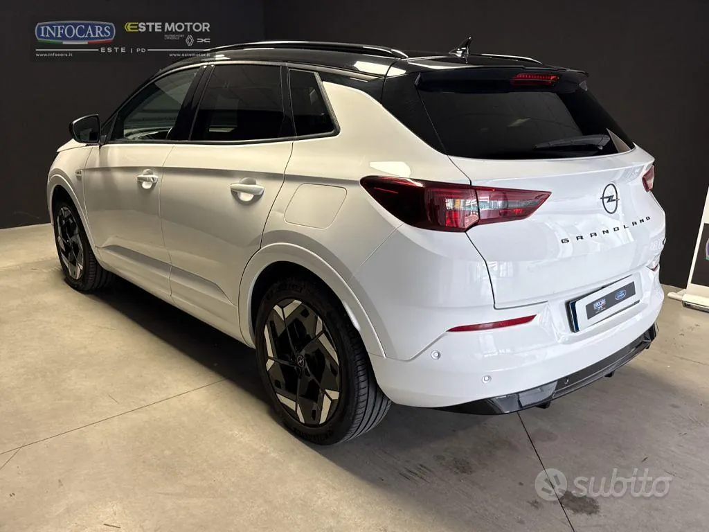 Opel Grandland 2023 photo 2