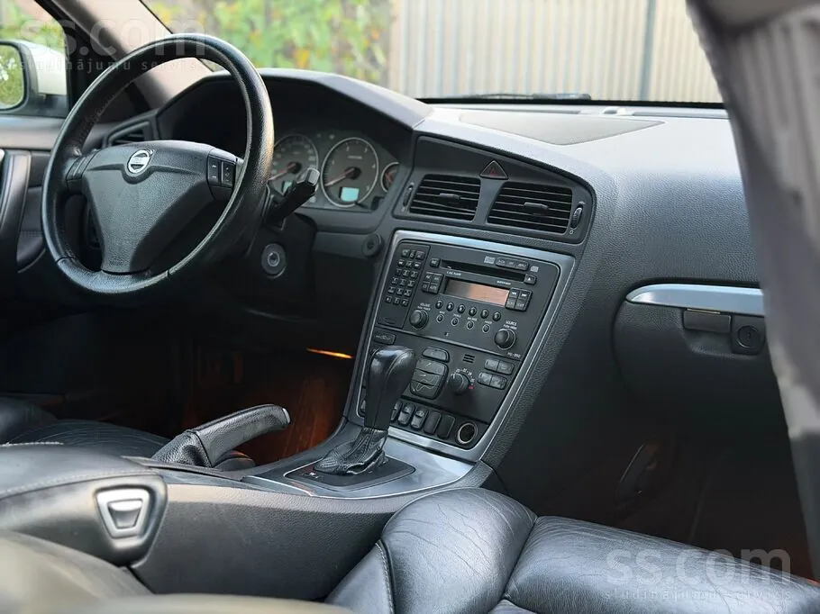 Volvo S60 2005 photo 4