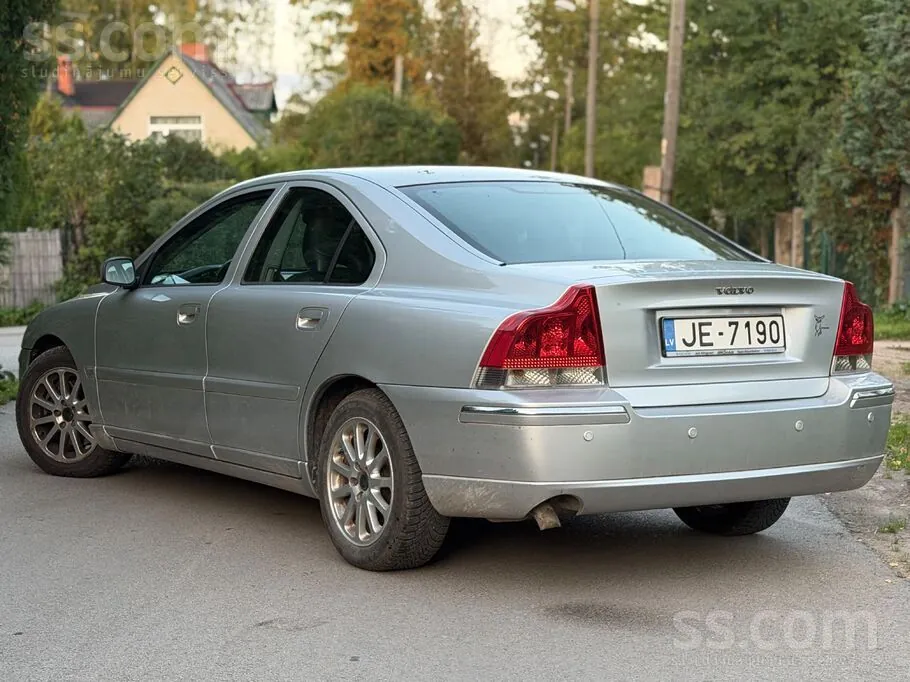 Volvo S60 2005 photo 3
