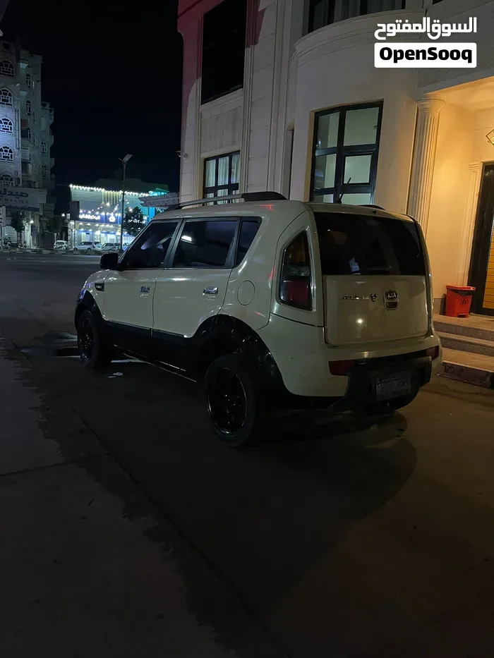 Kia Soul 2011 photo 2