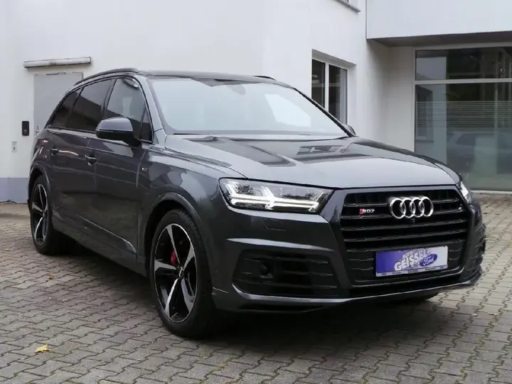 Audi Sq7