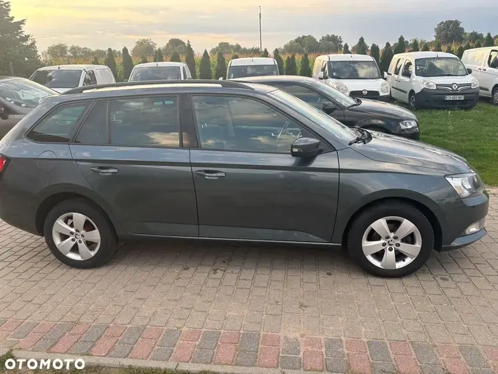 Skoda Fabia 2016 photo 2