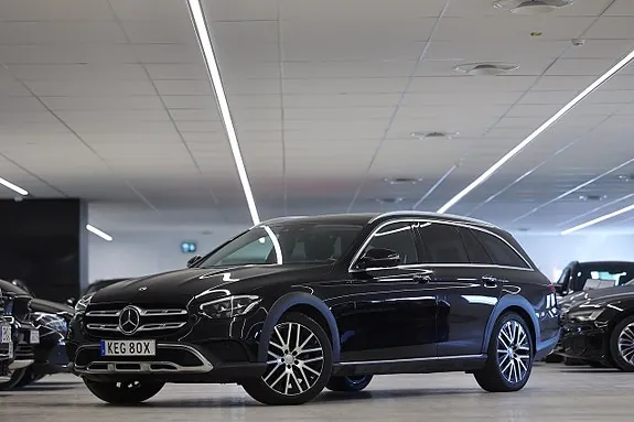 Mercedes-Benz E220 2023 photo 3
