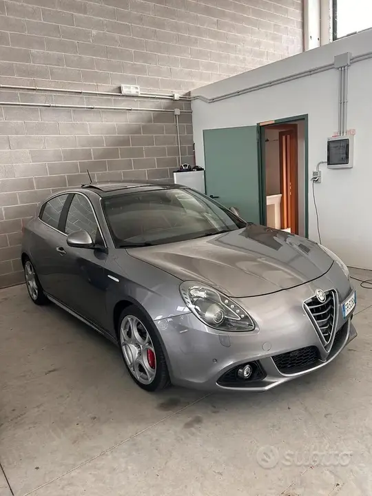Alfa Romeo Giulietta 2015 photo 3