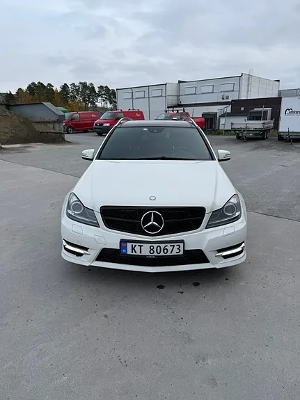 Mercedes-Benz C180