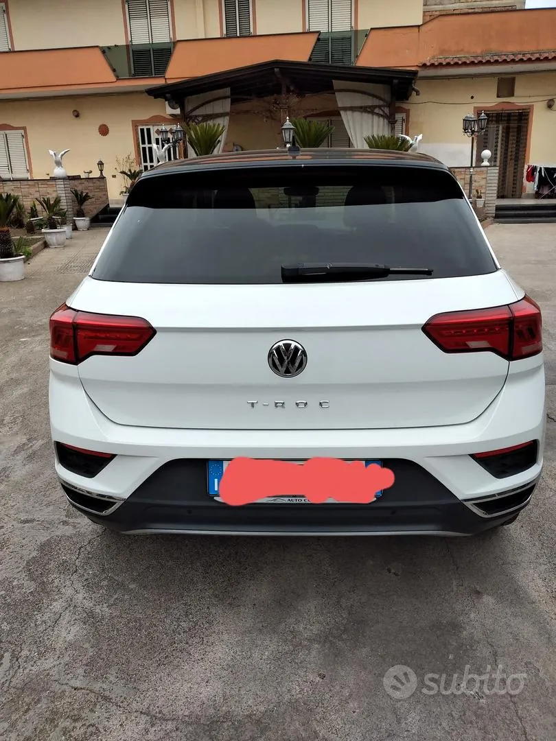 Volkswagen T-Roc 2019 photo 2