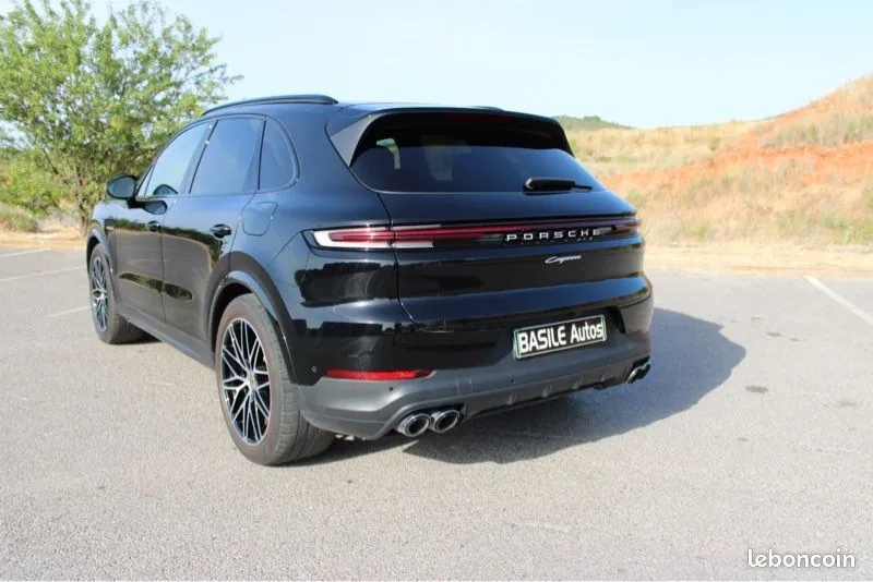 Porsche Cayenne 2024 photo 4
