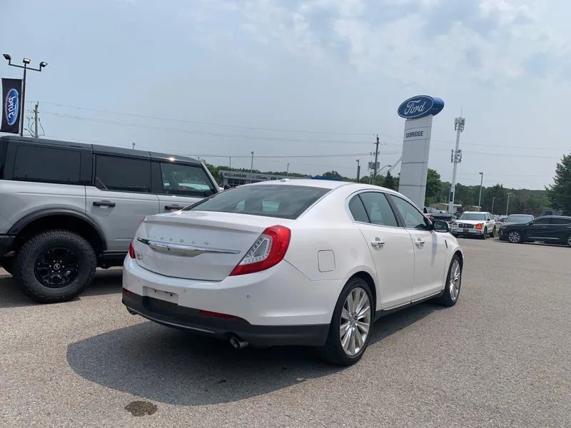 Lincoln Mks 2015 photo 5