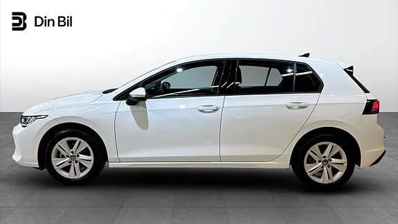 Volkswagen Golf I 2026 photo 2