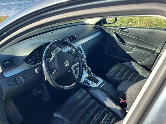 Volkswagen Passat 2009 photo 5