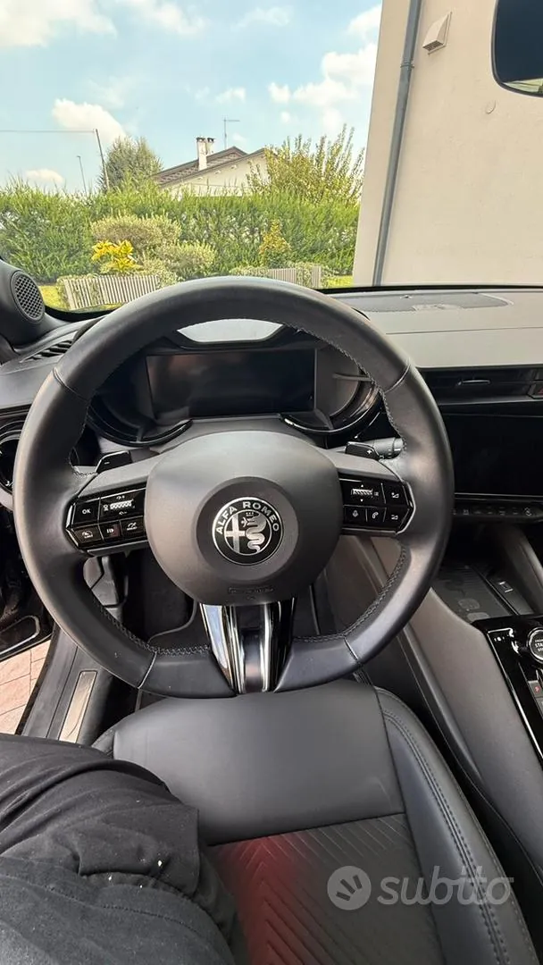 Alfa Romeo Junior 2025 photo 5