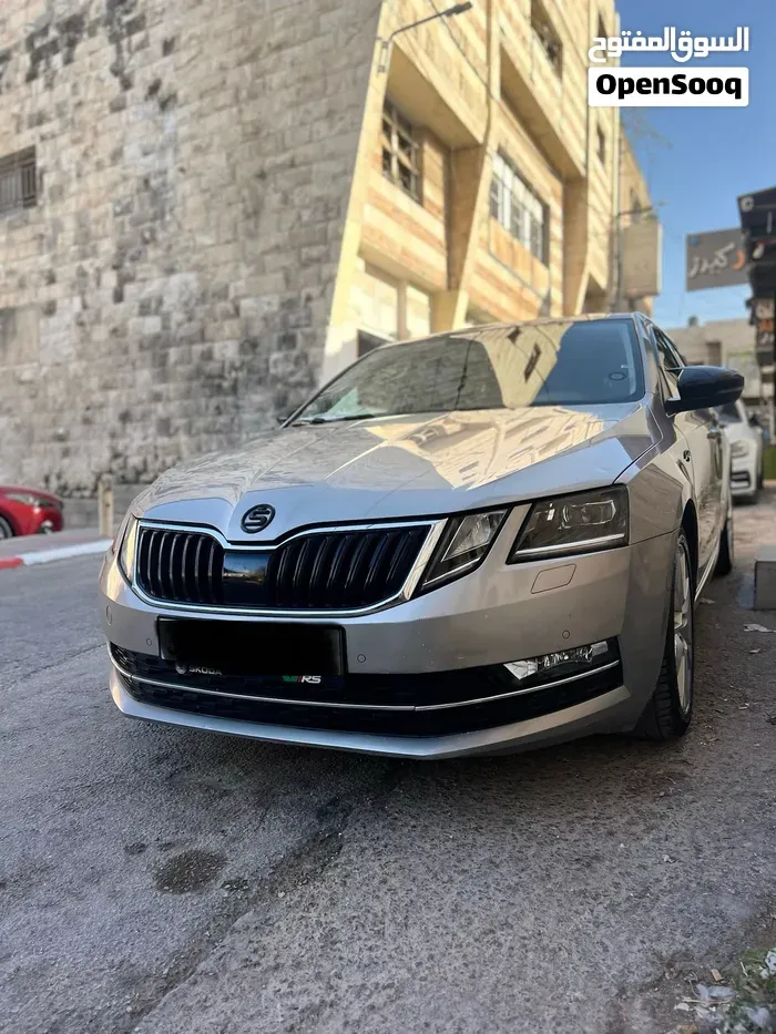 Skoda Octavia 2018 photo 2