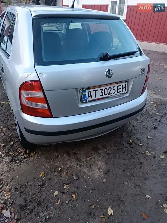 Skoda Fabia 2005 photo 4