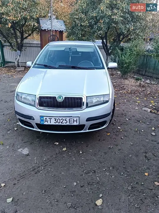 Skoda Fabia 2005 photo 2