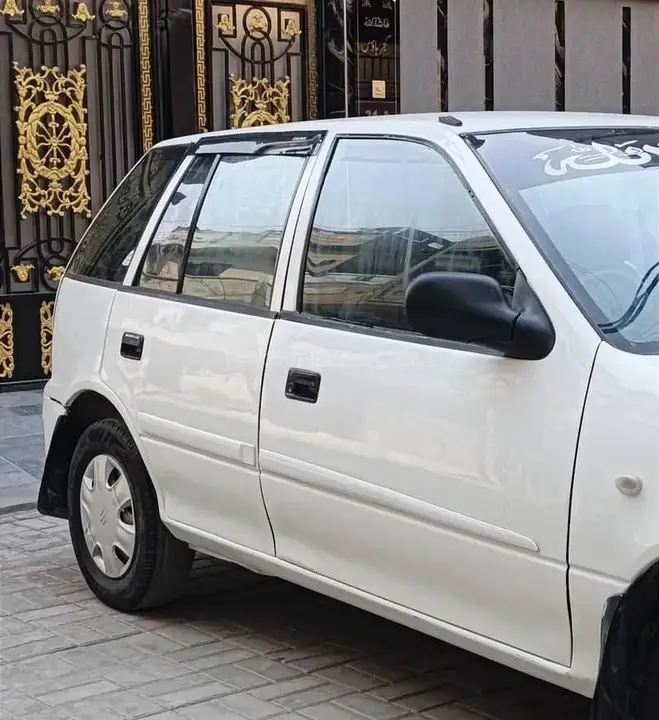 Suzuki Cultus