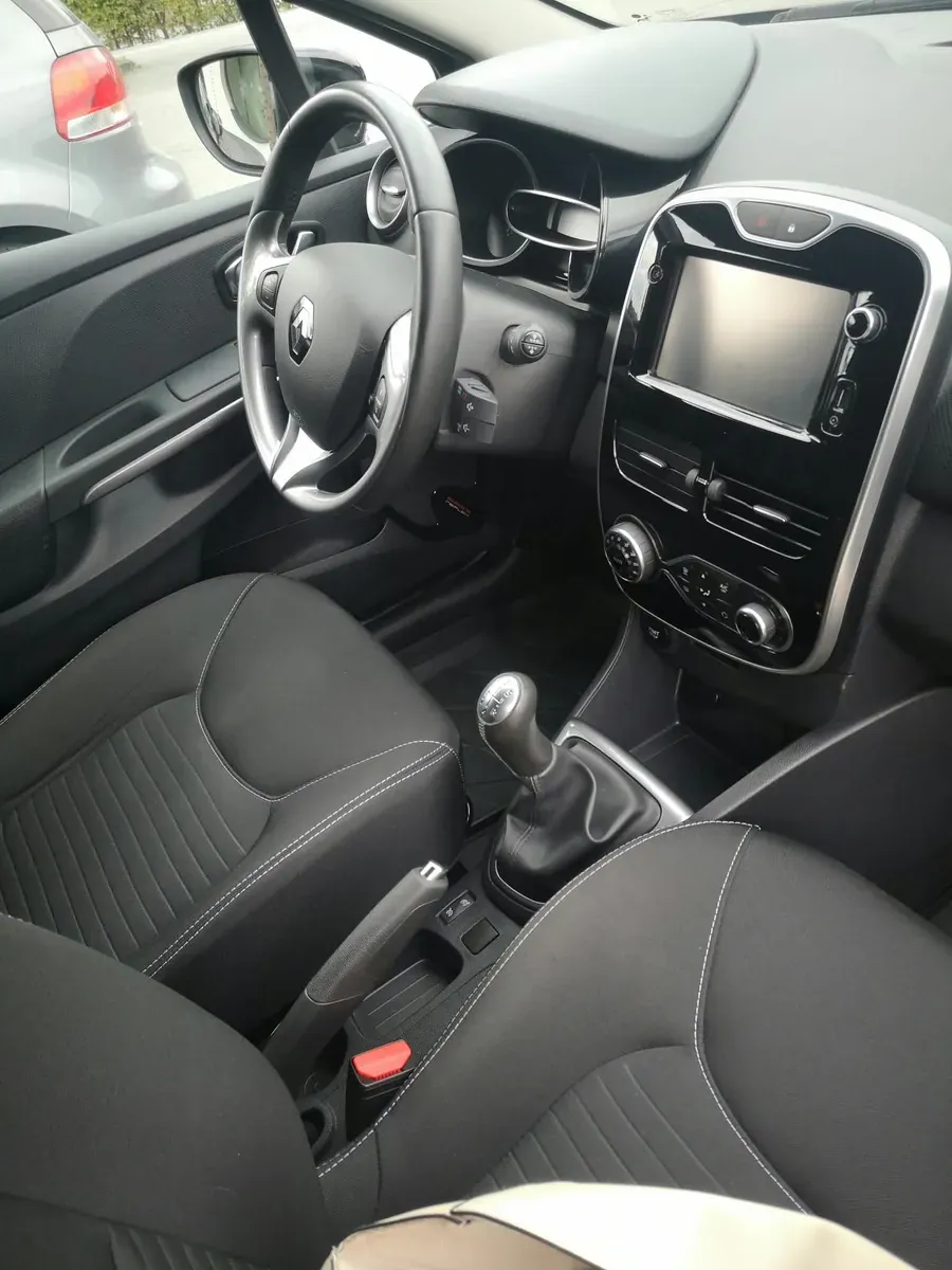 Renault Clio 2016 photo 3
