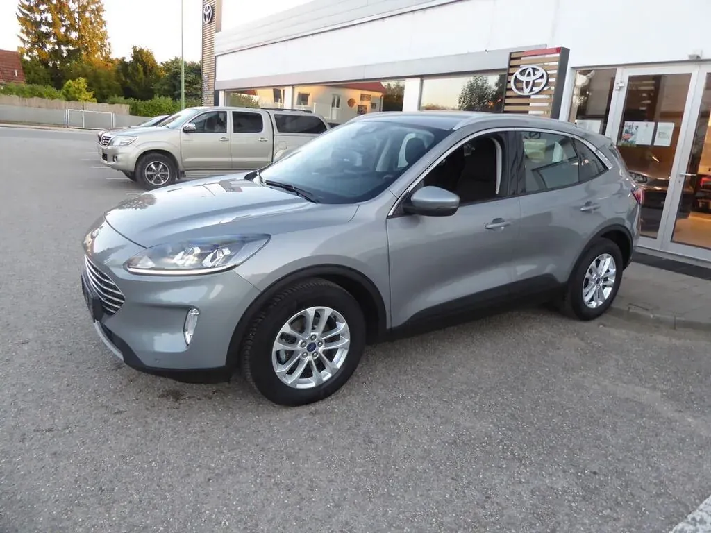 Ford Kuga 2021 photo 2