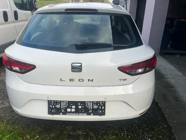Seat Leon 2013 photo 3
