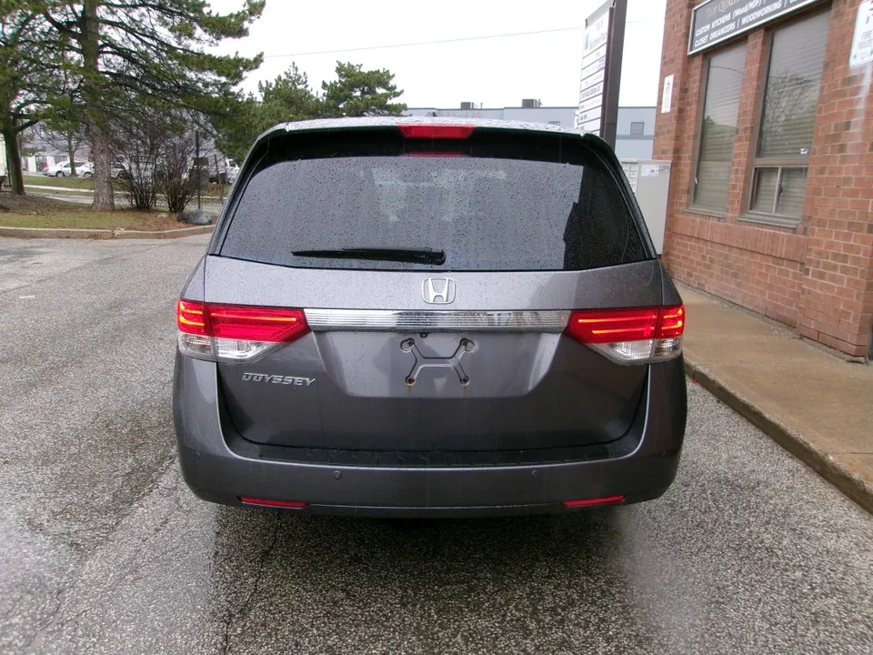 Honda Odyssey 2015 photo 5