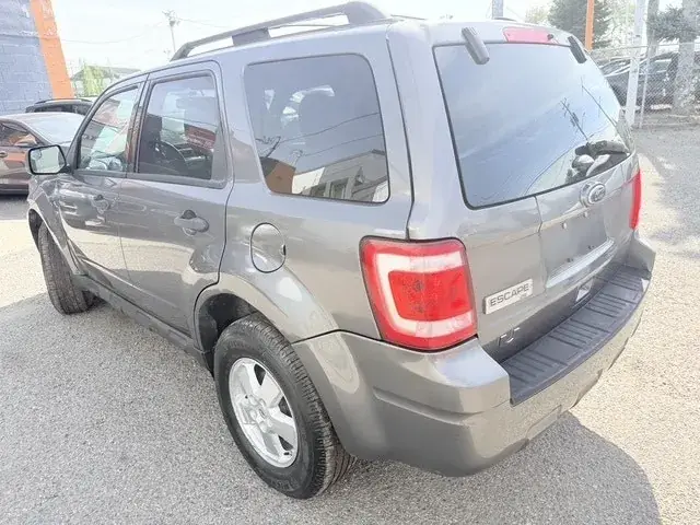 Ford Escape 2011 photo 5