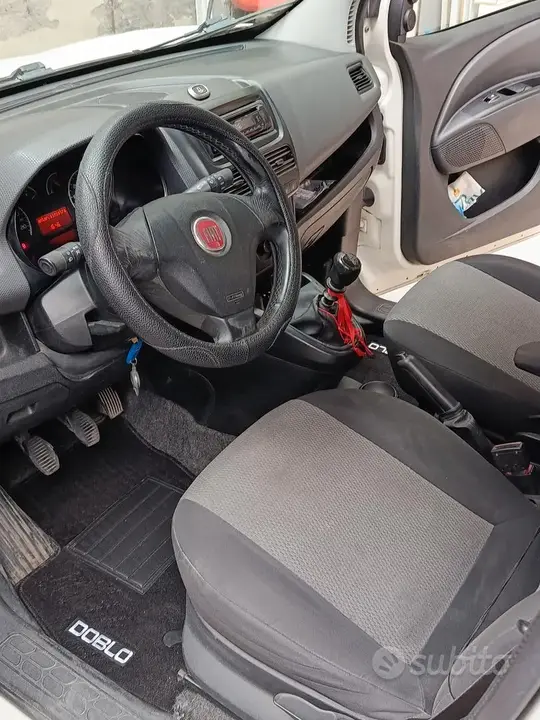 Fiat Doblo 2015 photo 5