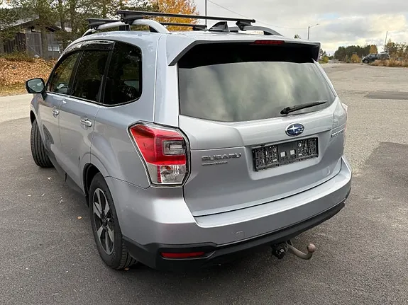 Subaru Forester 2018 photo 3
