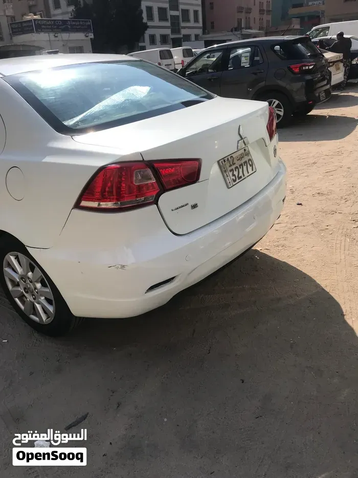 Mitsubishi Lancer 2014 photo 3