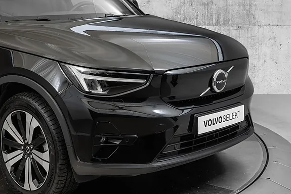Volvo Xc40 2023 photo 2