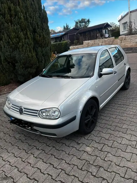 Volkswagen Golf 4