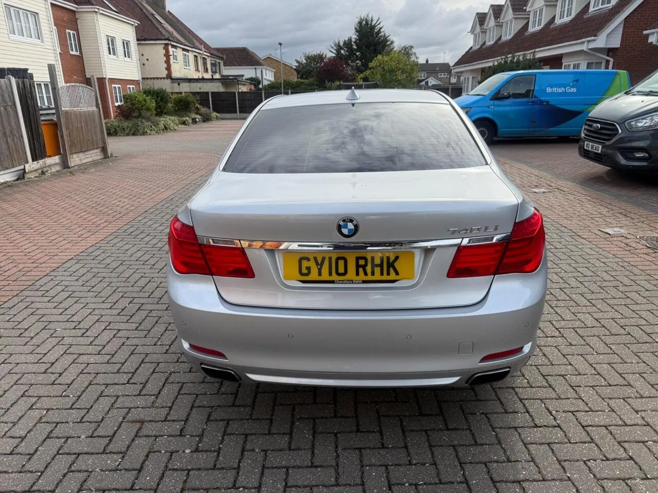 BMW 7 Series 2010 photo 5