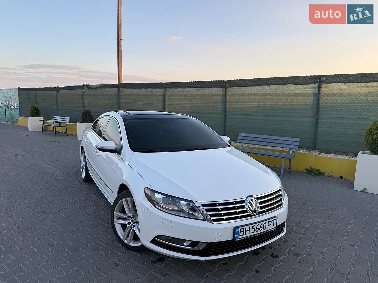 Volkswagen Cc / Passat Cc 2012 photo 2