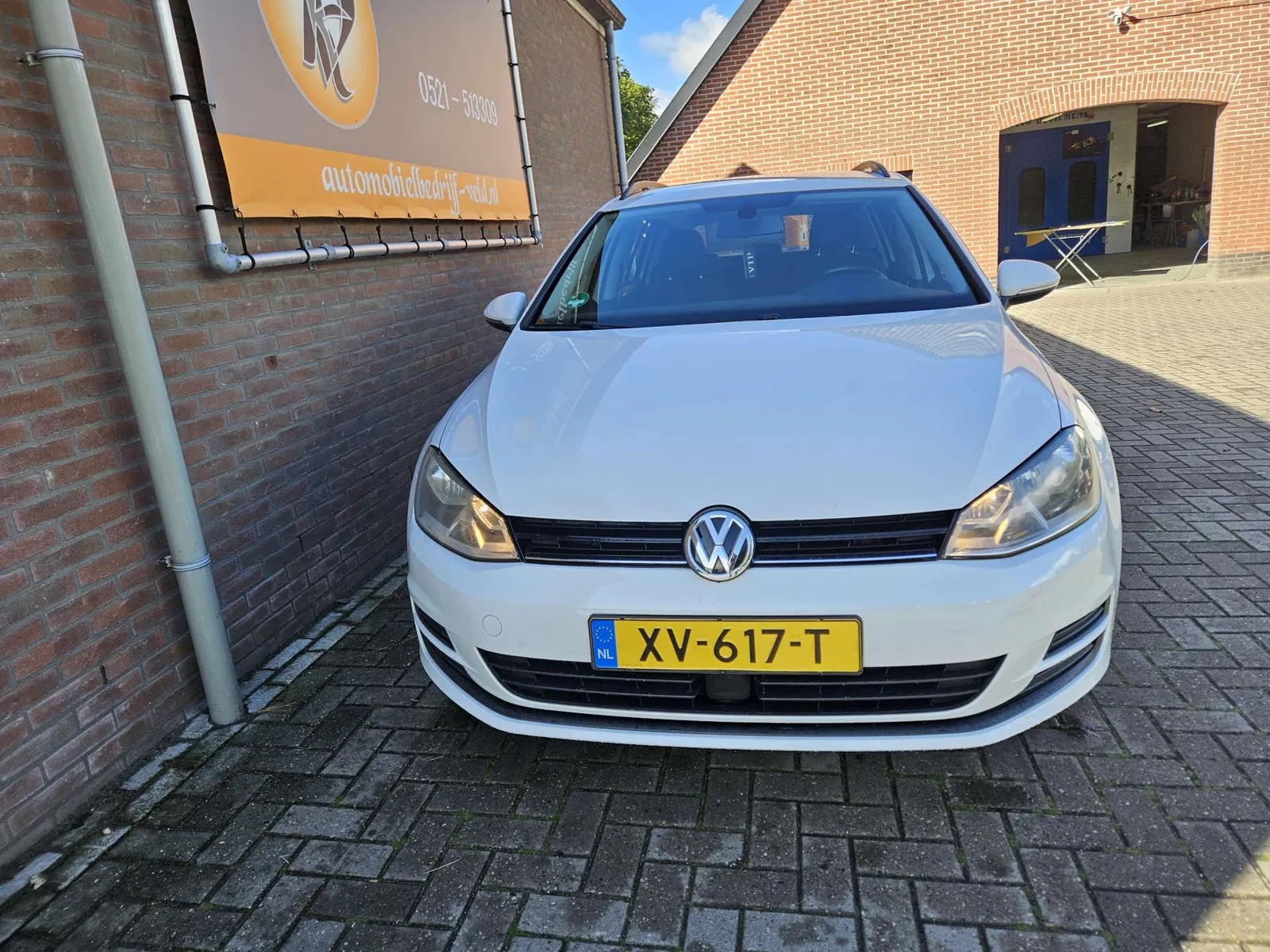 Volkswagen Golf 2015 photo 2