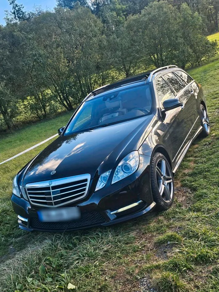 Mercedes-Benz E500