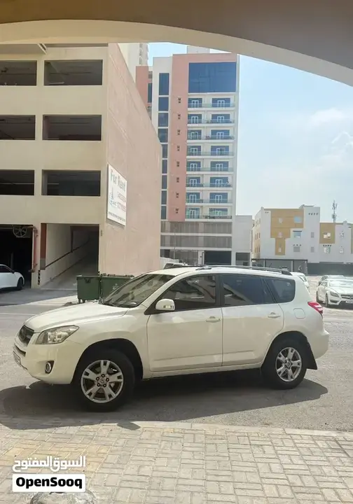 Toyota Rav4 2011 photo 3