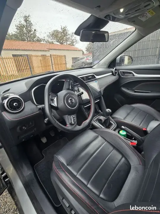 MG Zs 2023 photo 2