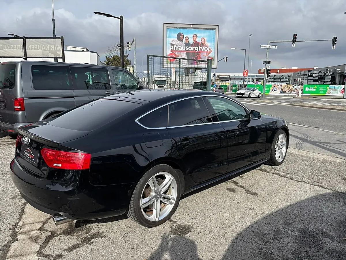 Audi A5 2012 photo 2