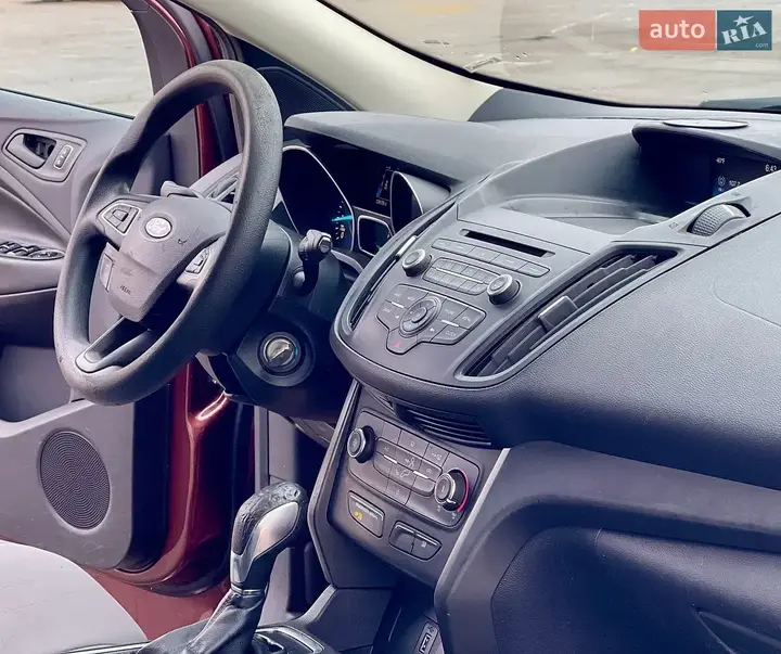 Ford Escape 2018 photo 5