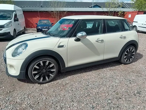 Mini Cooper 2015 photo 2