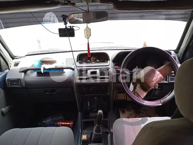 Mitsubishi Pajero 1993 photo 3