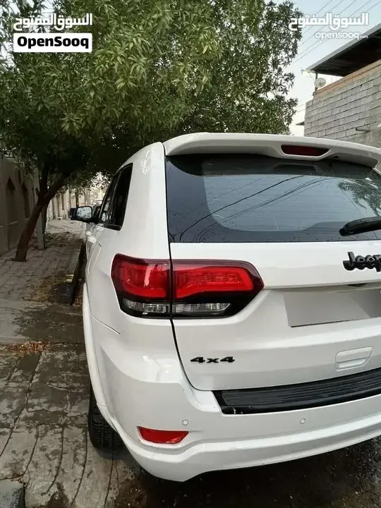 Jeep Cherokee 2018 photo 3