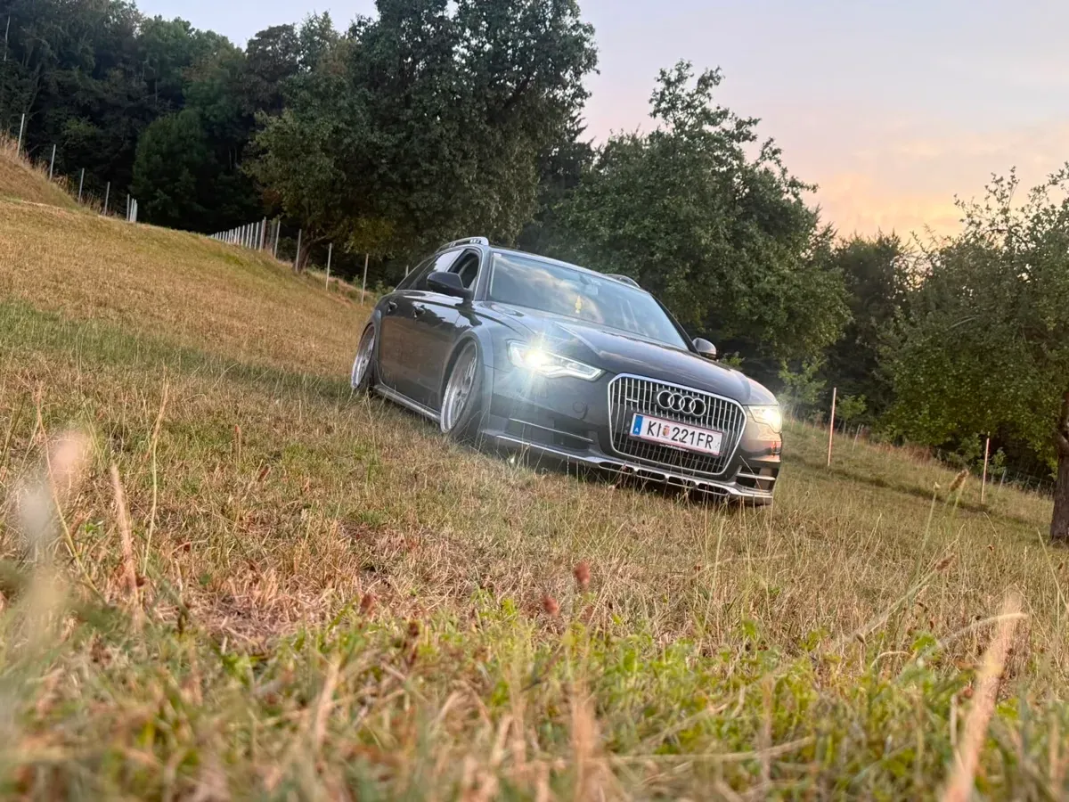 Audi A6 Allroad 2013 photo 2