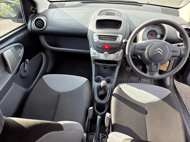 Citroen C1 2009 photo 2
