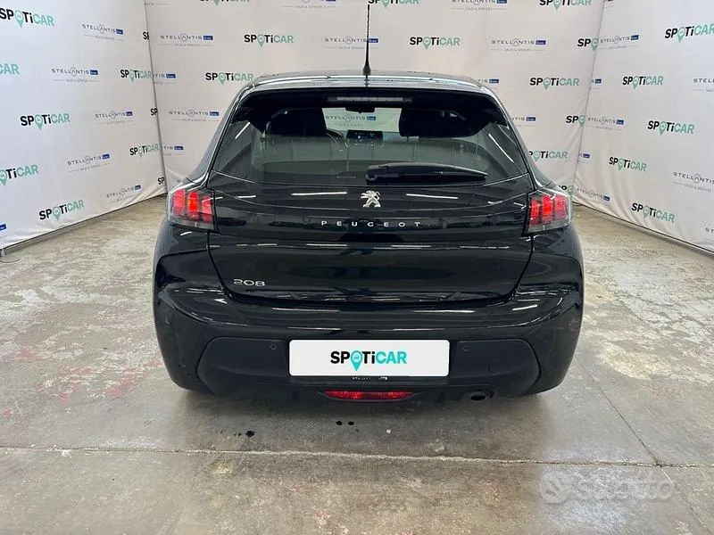 Peugeot 208 2023 photo 4