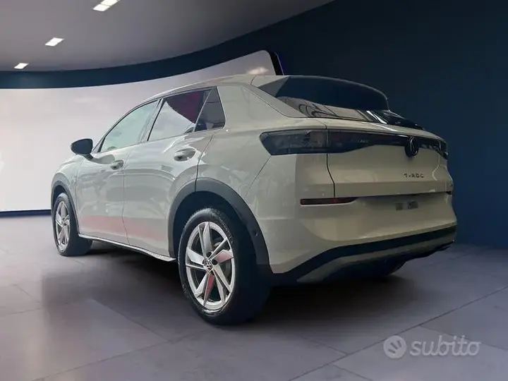 Volkswagen T-Roc 2026 photo 5