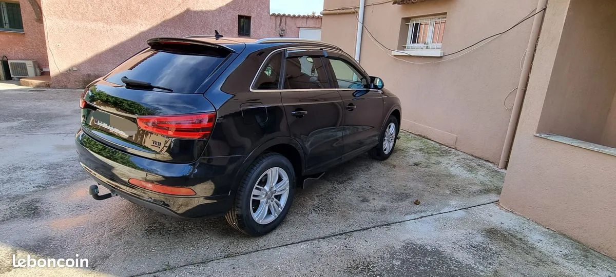 Audi Q3 2013 photo 2