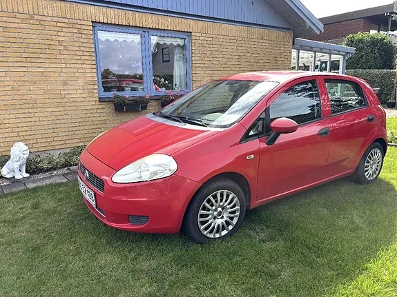 Fiat Punto 2008 photo 2