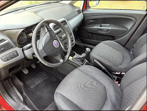 Fiat Punto 2008 photo 3