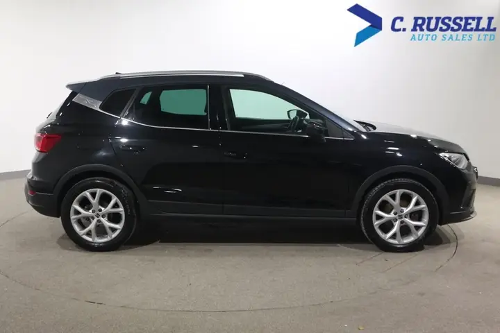 Seat Arona 2023 photo 4