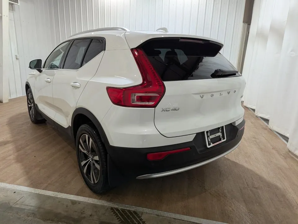 Volvo Xc40 2023 photo 5